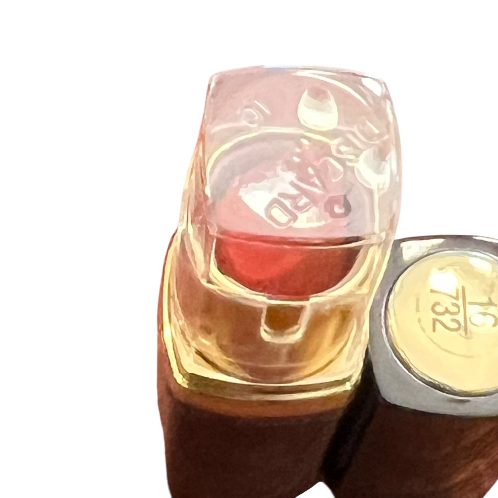 Maybelline‎ Revitalizing Lip Color #16 Red Brocade NEW Lipstick Beauty Makeup - Picture 4 of 8